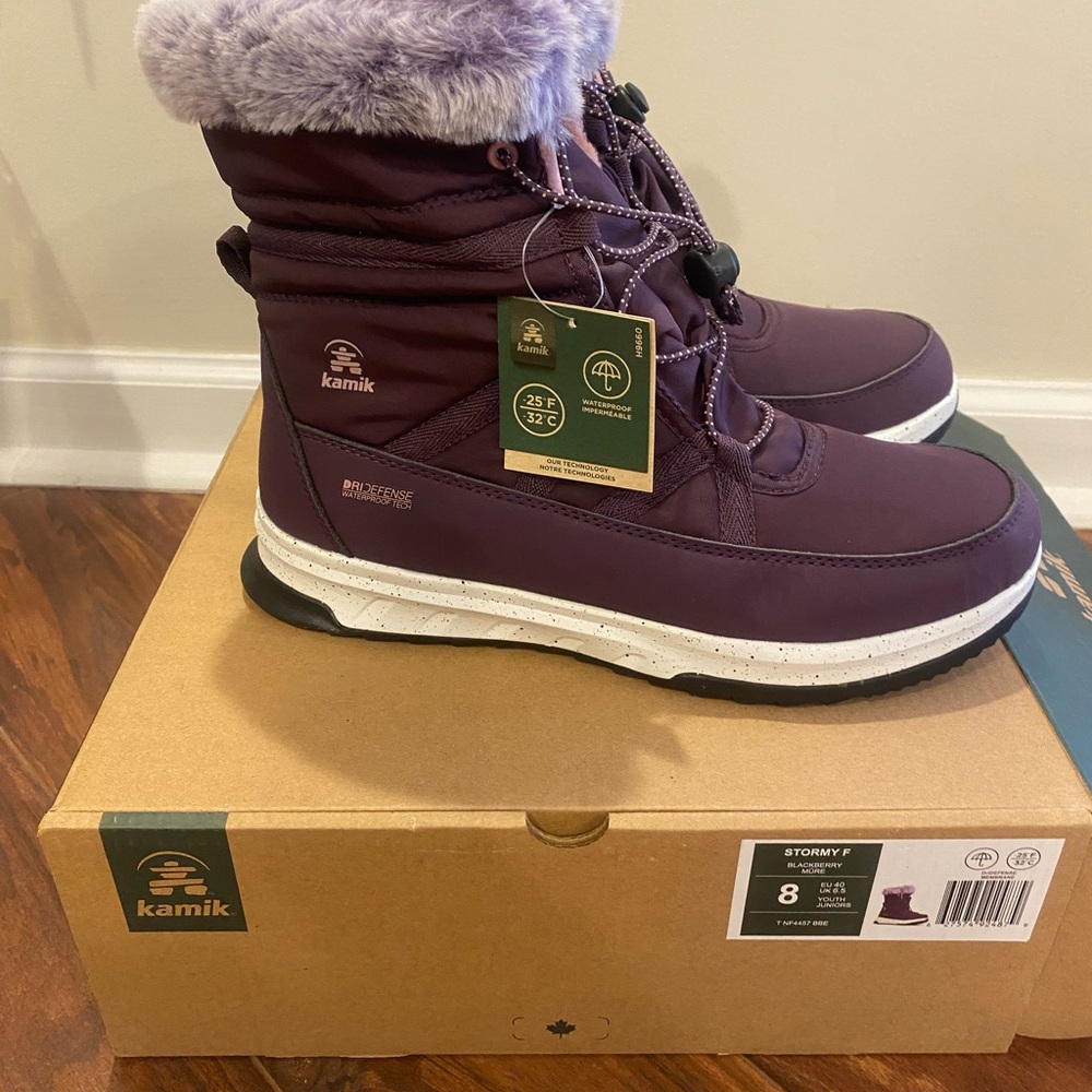 Kamik Stormy F youth Girls Juniors Women's Plum Winter Boots sz 8 Plum